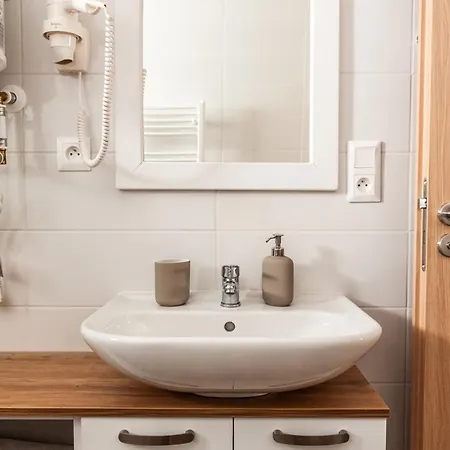 Besen Apartment