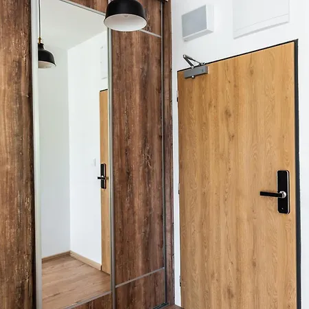 Besen Apartment *